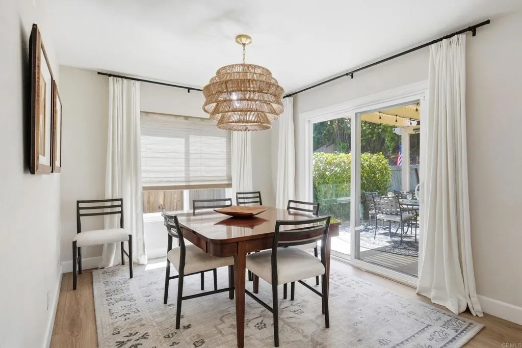 https://cdn.realtyfeed.com/cdn/127/307078004/52e70bec6a710399b39bf8f0f3c16cc8.webp