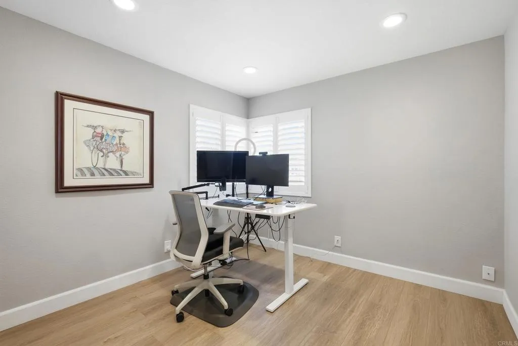 https://cdn.realtyfeed.com/cdn/127/307078004/78af887f81f9470f35f28aa7b1e5a539.webp