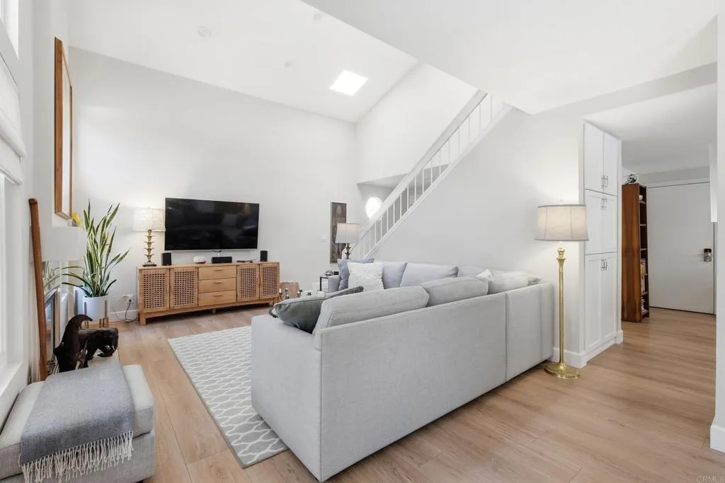 https://cdn.realtyfeed.com/cdn/127/307078004/e54a8f1b91ba0f19427bd7f118f15899.webp