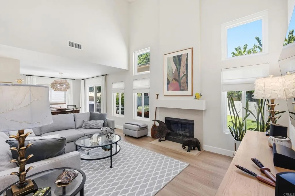 https://cdn.realtyfeed.com/cdn/127/307078004/fa143745ea802eb3bc25359ae5021639.webp