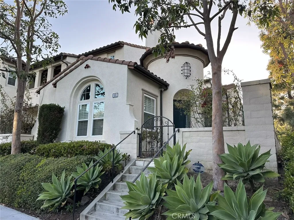Irvine, CA 92603
