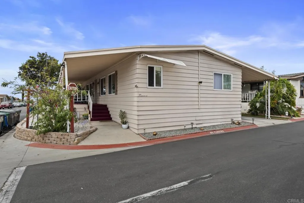 https://cdn.realtyfeed.com/cdn/127/307078022/16a5c6e3f4c2186224eac64513eabb96.webp