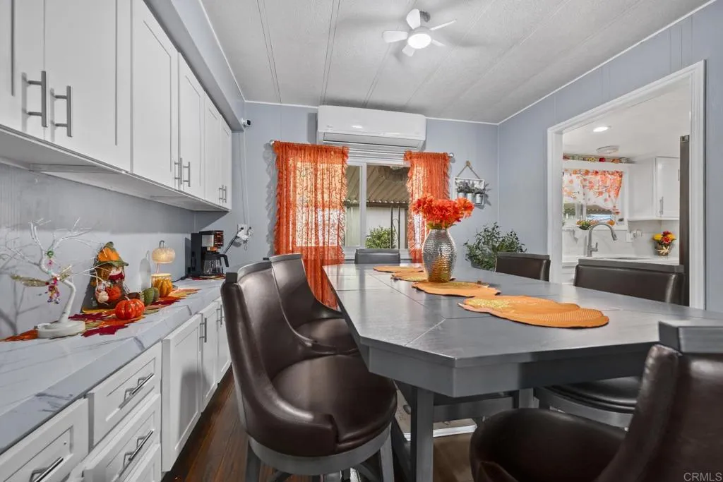 https://cdn.realtyfeed.com/cdn/127/307078022/205bb3b00c94cafec7d50900d6690719.webp