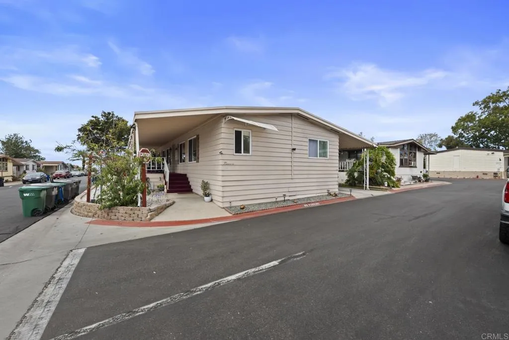 https://cdn.realtyfeed.com/cdn/127/307078022/34d253a6a23f19c1767d537e24affbf4.webp