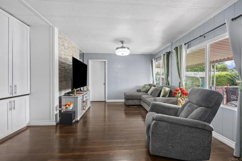 https://cdn.realtyfeed.com/cdn/127/307078022/c057dc75f35b6d6f82951e1eb1f3947b.webp