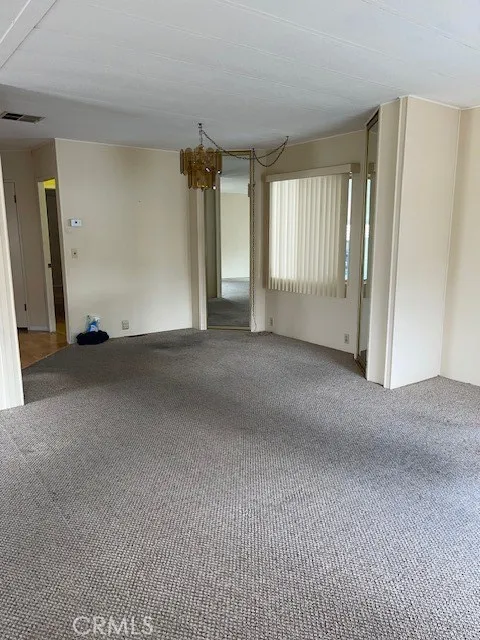 https://cdn.realtyfeed.com/cdn/127/307078023/1f9abc31f99b137d649bf72100a6652f.webp