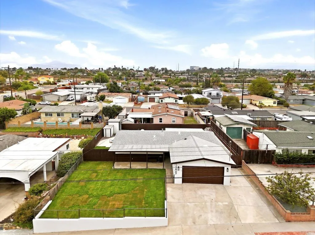 https://cdn.realtyfeed.com/cdn/127/307078035/407703c4e148b0871c93394da2fa0daa.webp