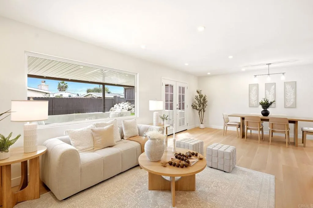 https://cdn.realtyfeed.com/cdn/127/307078035/6c76d47c2b8fd87b7269fd8ed2dd1ab1.webp