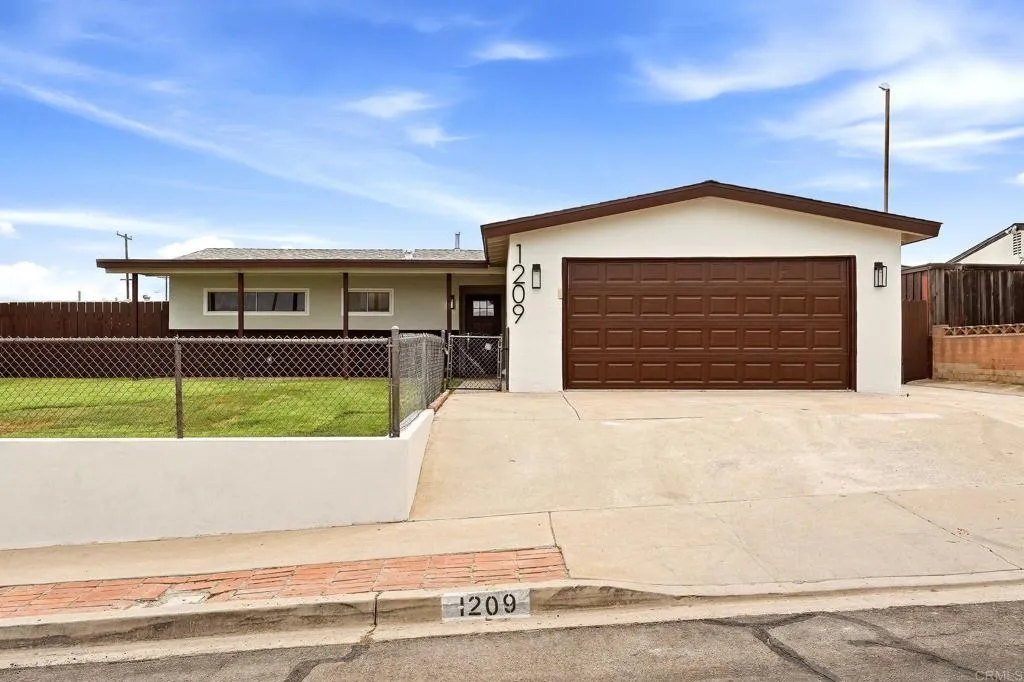 https://cdn.realtyfeed.com/cdn/127/307078035/b8438e4172580dd0f8fd22413b4e80ff.webp