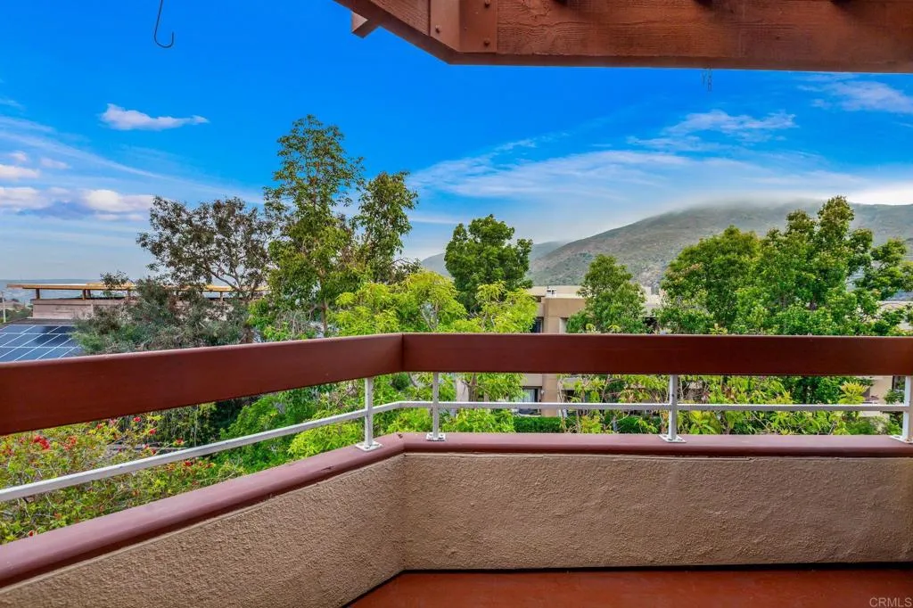 https://cdn.realtyfeed.com/cdn/127/307078038/961d84fd15fa634dac1d0afe53e50149.webp