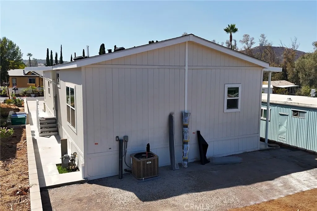 https://cdn.realtyfeed.com/cdn/127/307078138/327c3c4f67c82b6e647490b25d3b23db.webp