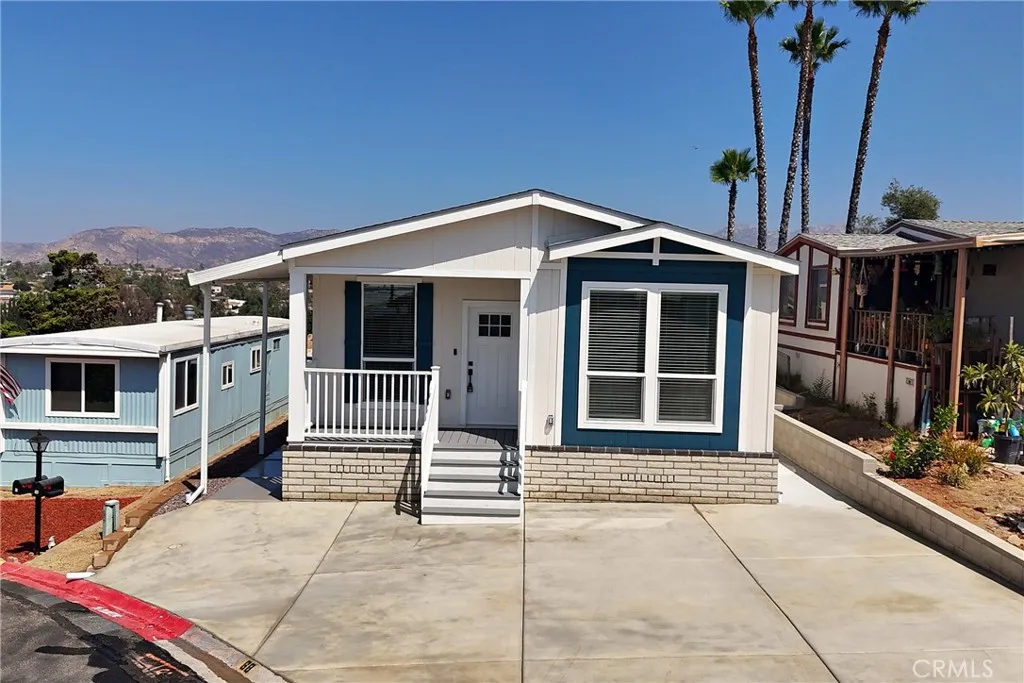 https://cdn.realtyfeed.com/cdn/127/307078138/673296ae6097cecf5250eb4c18f7d906.webp