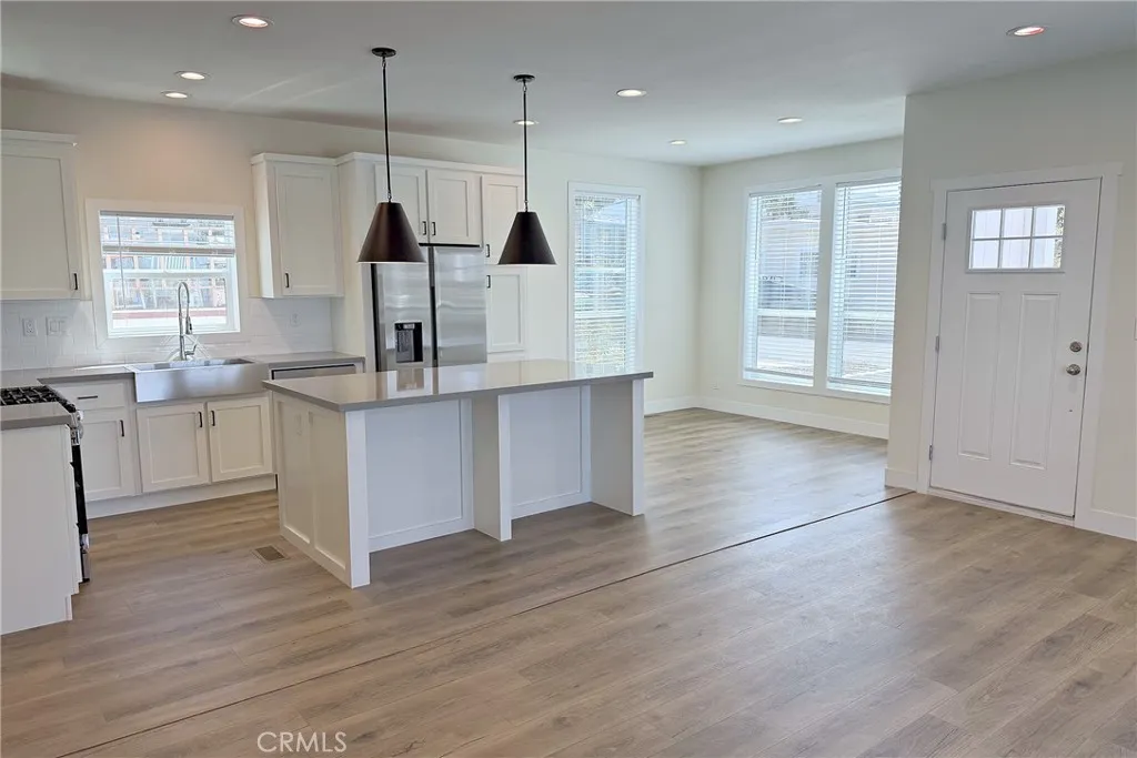 https://cdn.realtyfeed.com/cdn/127/307078138/b1d582dc86565f1e764df6c82afb6d1a.webp