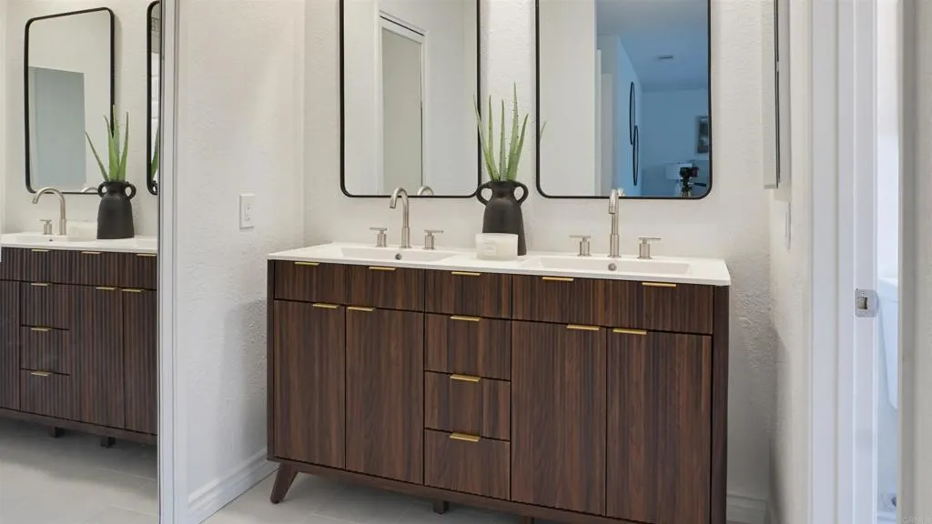https://cdn.realtyfeed.com/cdn/127/307078151/932741301edc8d97a4663eed33a897e3.webp