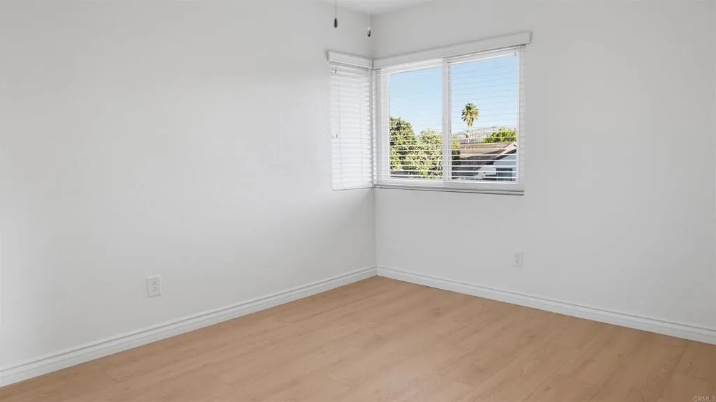 https://cdn.realtyfeed.com/cdn/127/307078151/f4804aef6fbd755af42c6899eccbc6f4.webp