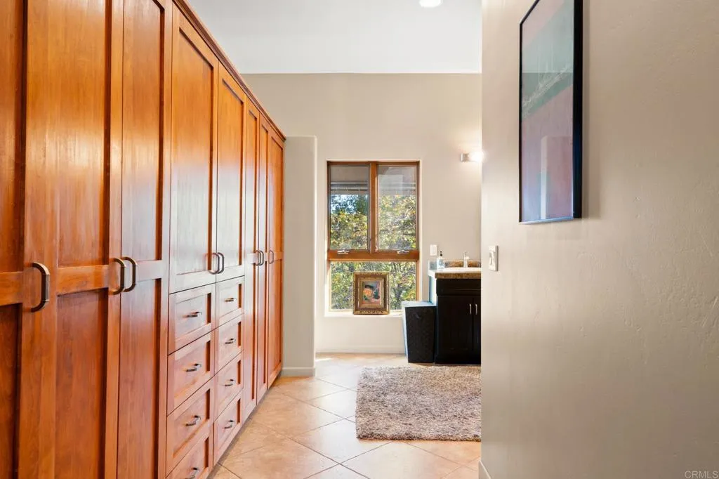 https://cdn.realtyfeed.com/cdn/127/307078177/799a7ed3ea74c3a5c68d8136b66c577b.webp