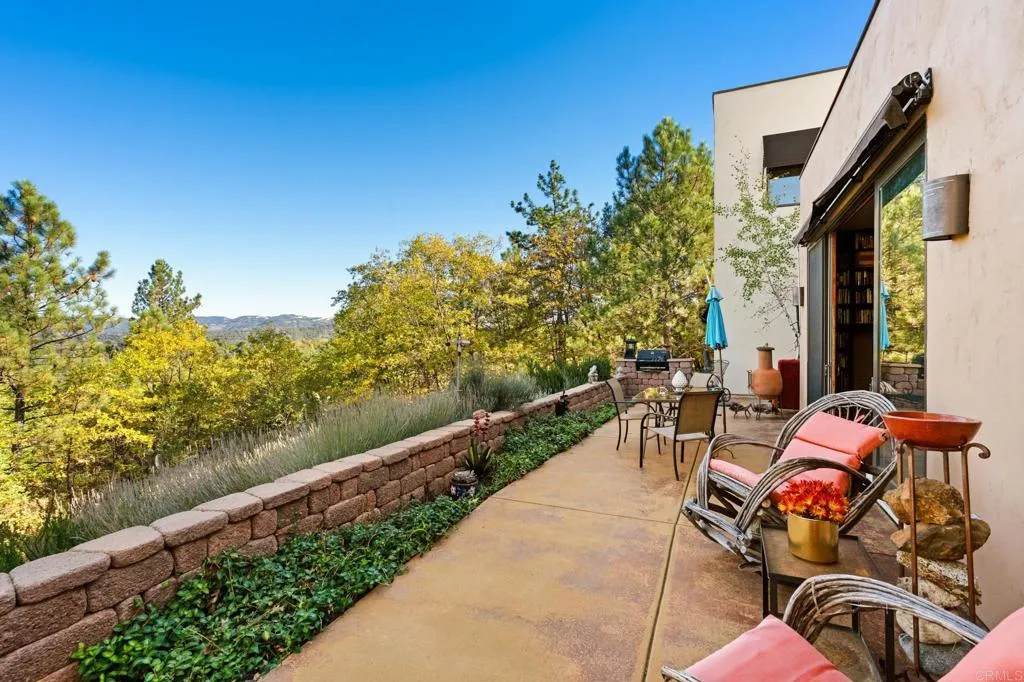 https://cdn.realtyfeed.com/cdn/127/307078177/a9ea6f8b8b543d35c9f21581f87064dd.webp
