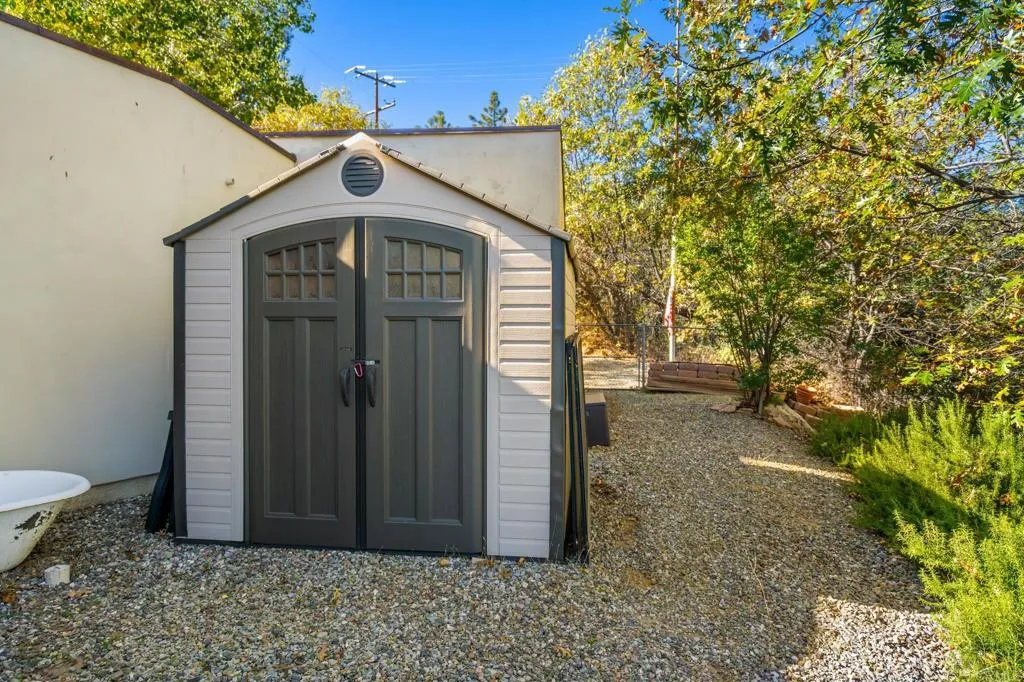 https://cdn.realtyfeed.com/cdn/127/307078177/eeb5eea65596586bf5821d9dafd833f3.webp
