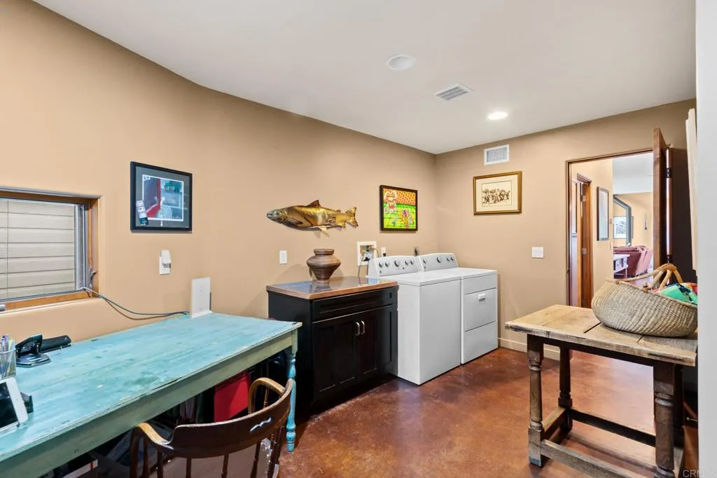 https://cdn.realtyfeed.com/cdn/127/307078177/ef820989f9257b914b7b9515a92ed862.webp