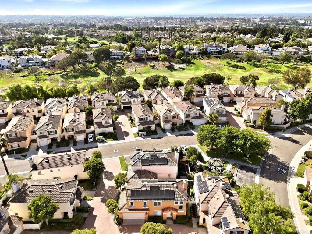 https://cdn.realtyfeed.com/cdn/127/307078210/146e8998d731ac6ddb30414b9079cdf8.webp