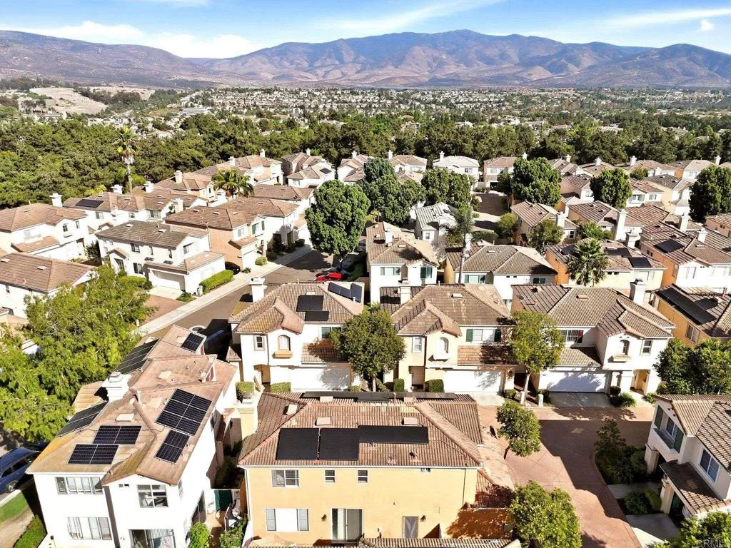 https://cdn.realtyfeed.com/cdn/127/307078210/30cb6bb120e21ae013cd07d4e9352756.webp
