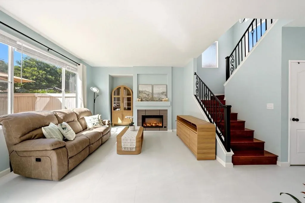 https://cdn.realtyfeed.com/cdn/127/307078210/667949546f0551d5b6aeff4975baa00d.webp