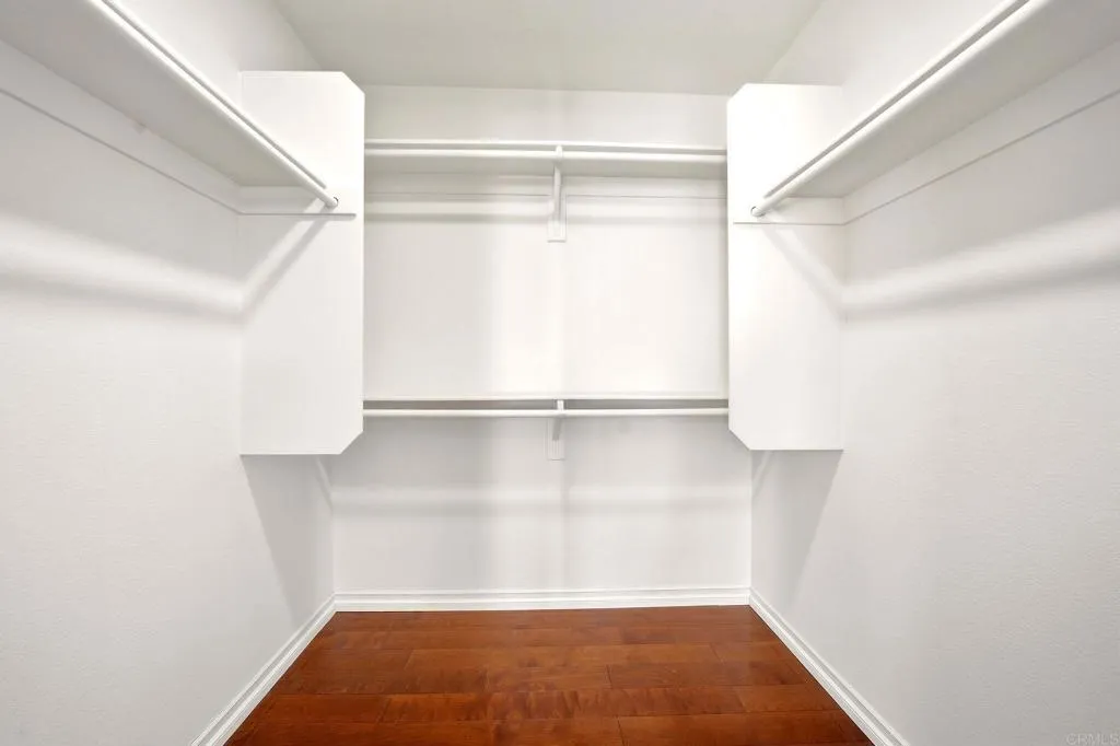 https://cdn.realtyfeed.com/cdn/127/307078210/7a8800043aadbed2ecac22af3f1061f8.webp