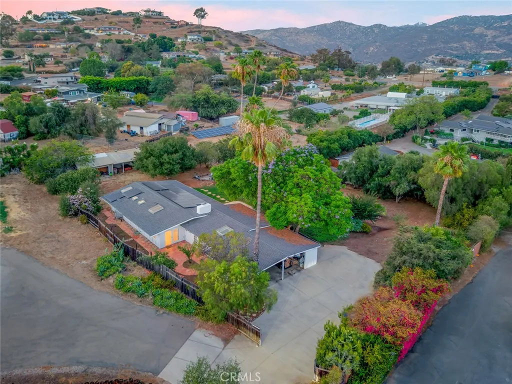 https://cdn.realtyfeed.com/cdn/127/307078262/3538dfa8c30959ea47ebe01ba959e04f.webp