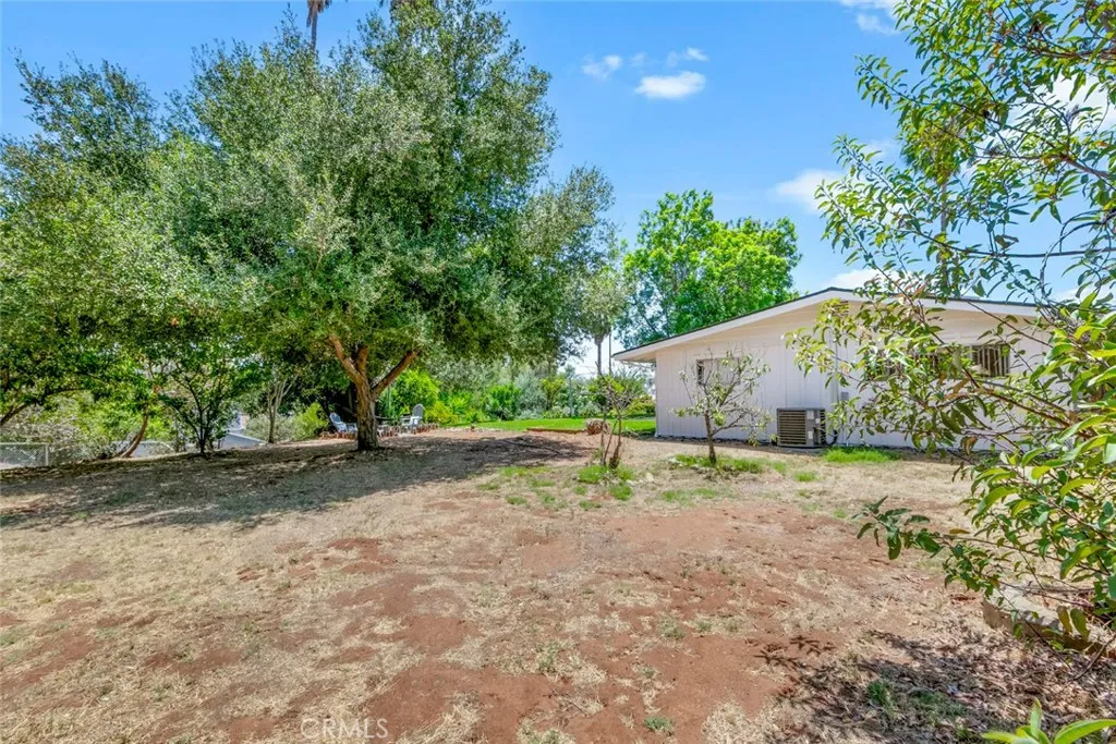 https://cdn.realtyfeed.com/cdn/127/307078262/358e749e28b7c2c4feffafaaa723eb96.webp