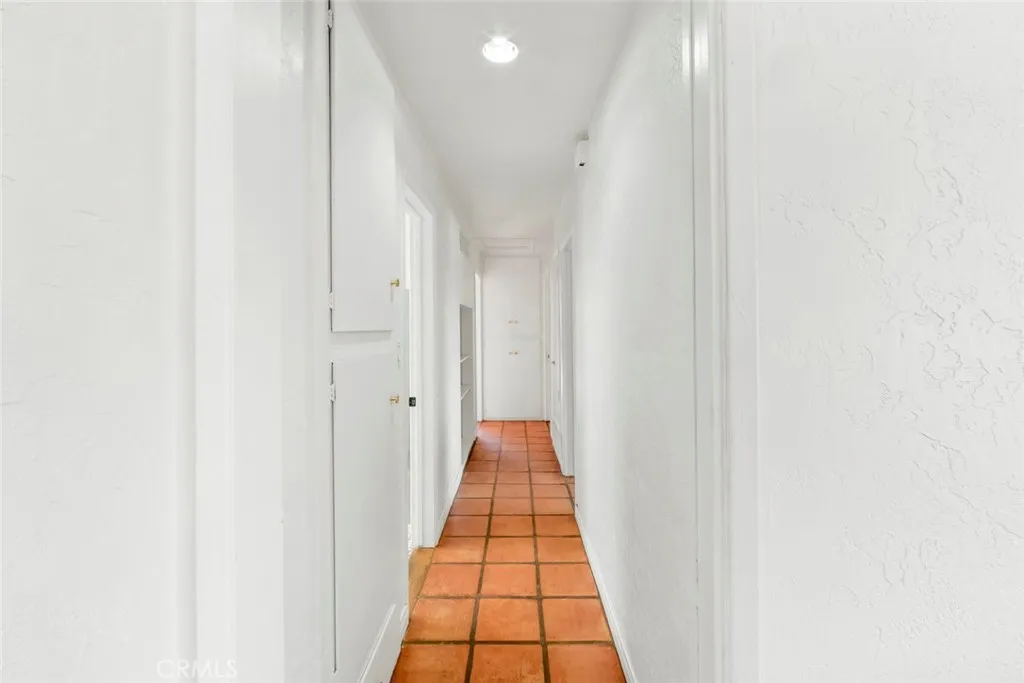 https://cdn.realtyfeed.com/cdn/127/307078262/972bc3a2910078608f79d086ad1a4fd0.webp