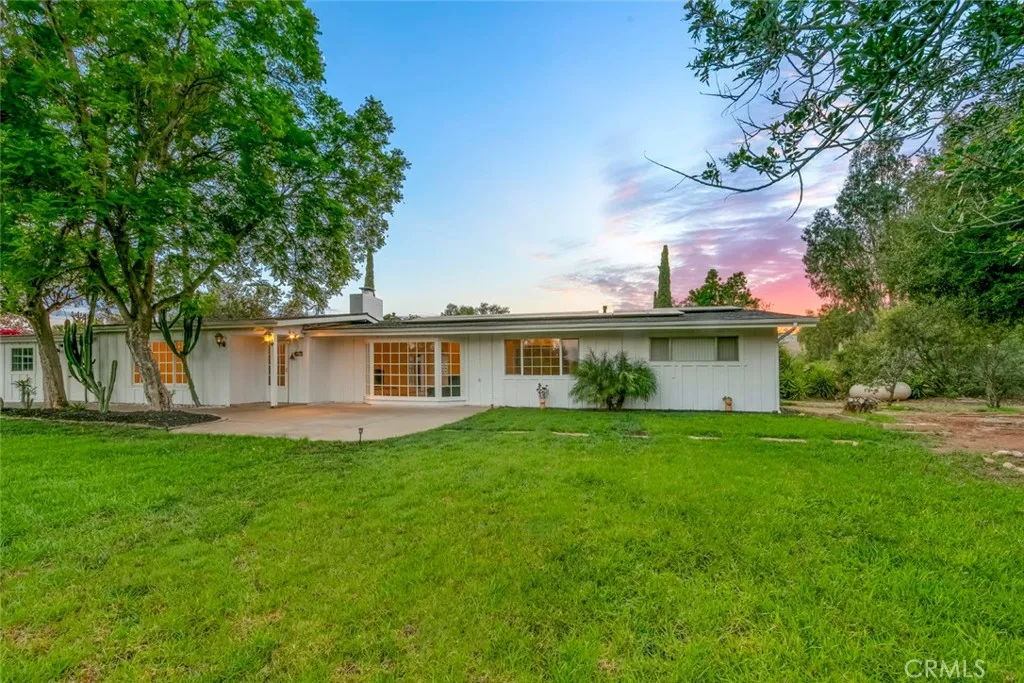 https://cdn.realtyfeed.com/cdn/127/307078262/9def00592fbde7cbfe99e9faf8a0ff83.webp