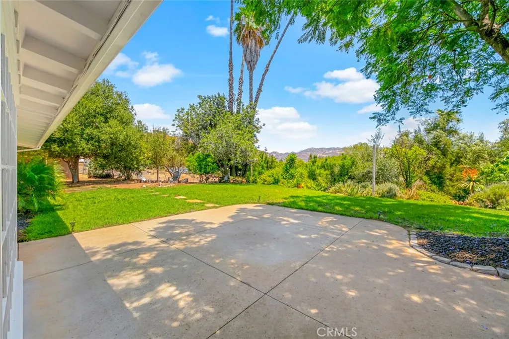 https://cdn.realtyfeed.com/cdn/127/307078262/c741e2f4c34e268c31cfb9881ddecee5.webp