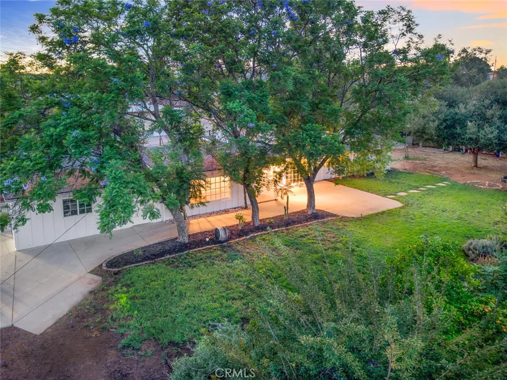 https://cdn.realtyfeed.com/cdn/127/307078262/d0143979f78a1751998235c3521ac2a8.webp