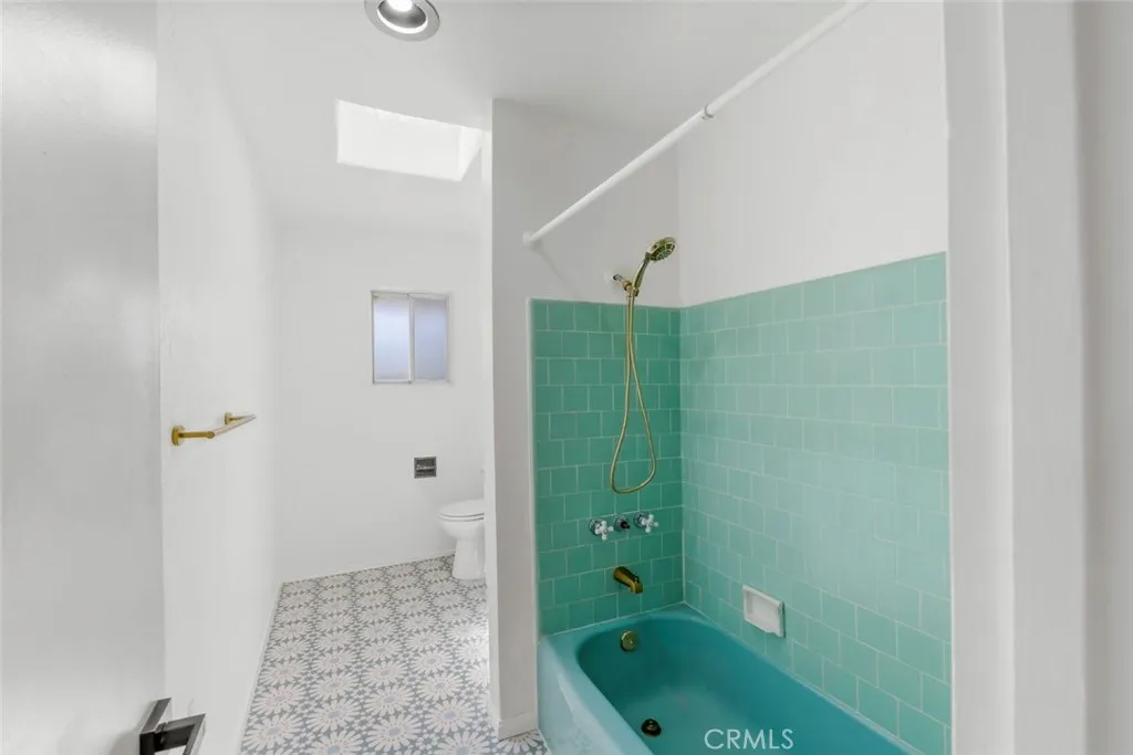 https://cdn.realtyfeed.com/cdn/127/307078262/f3ab75547f84a8c5ce3fdb4b040f0385.webp