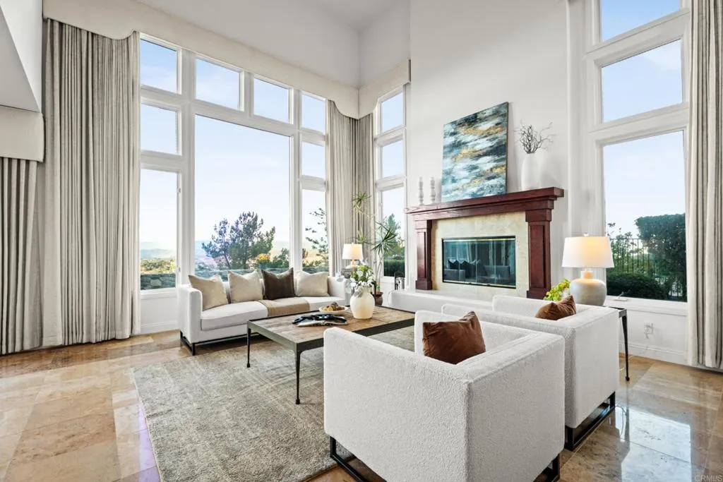https://cdn.realtyfeed.com/cdn/127/307078272/567a7e7b10cac472ccc4b9688e908c93.webp