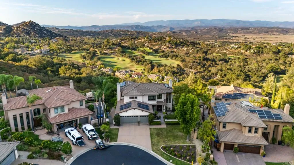 https://cdn.realtyfeed.com/cdn/127/307078272/65cc47f52e4c7f1bbc030c6ec3988109.webp