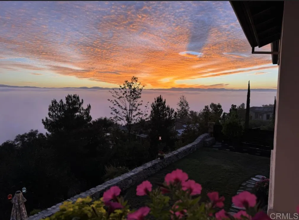 https://cdn.realtyfeed.com/cdn/127/307078272/6ba220075634a6fdbc3fe4d8c52cb3e9.webp