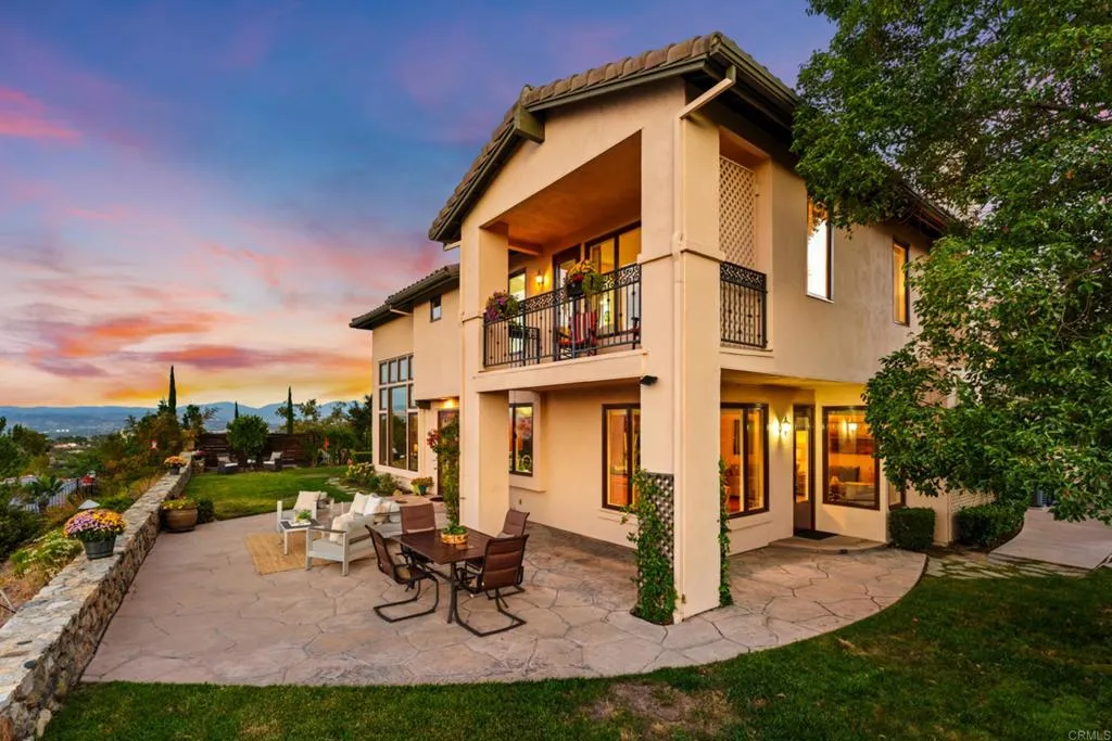https://cdn.realtyfeed.com/cdn/127/307078272/7fa62fbfb413c55a756070d959a253d6.webp