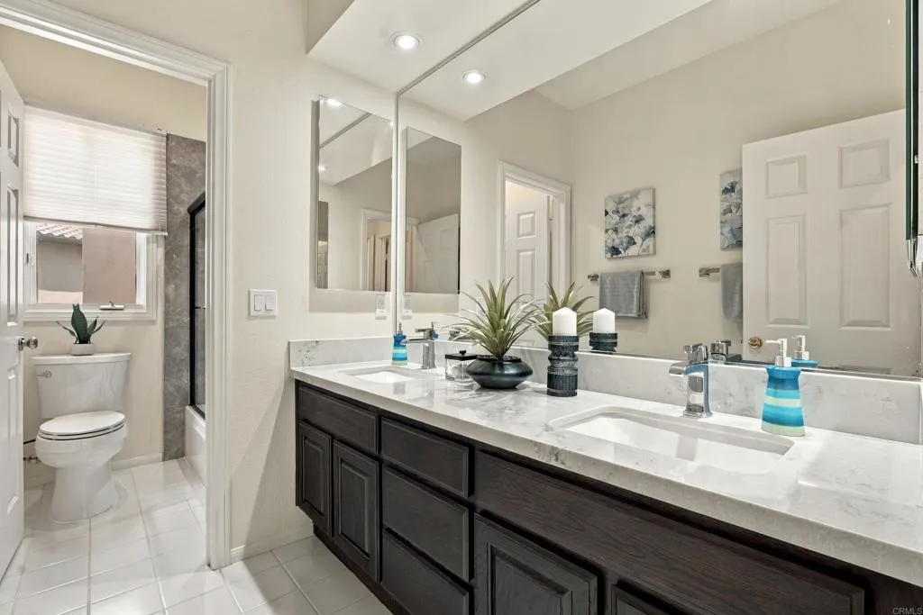 https://cdn.realtyfeed.com/cdn/127/307078272/b4b0d45cdfb78f9e32aed907cce83bb1.webp