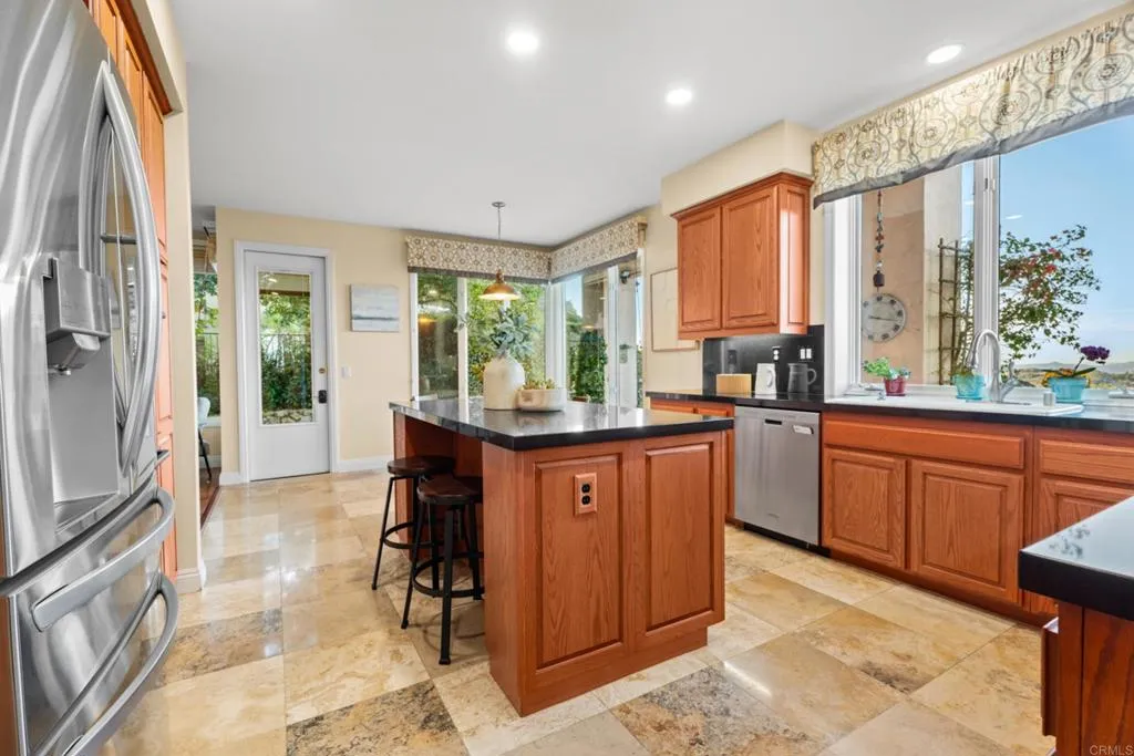 https://cdn.realtyfeed.com/cdn/127/307078272/ec6e68520cd399b050ece1b1c0594e90.webp