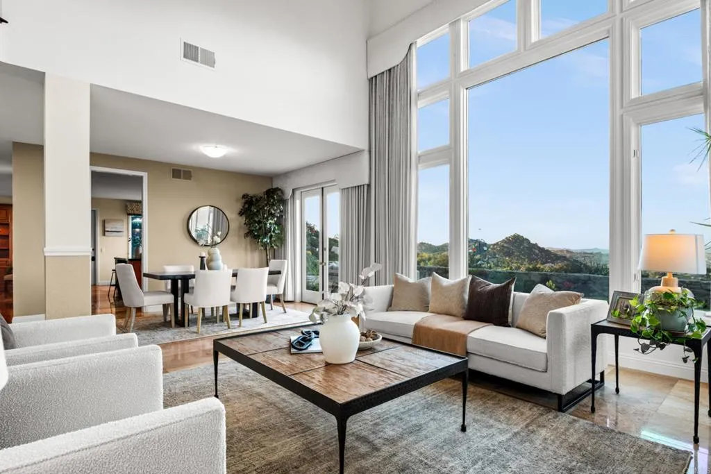 https://cdn.realtyfeed.com/cdn/127/307078272/f5fefc7f309e72b3a3615ac00dbb9302.webp