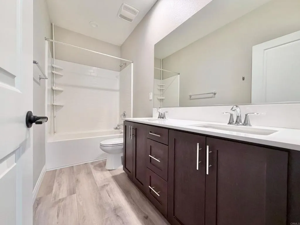https://cdn.realtyfeed.com/cdn/127/307078318/5d5ea234e111a09105e14dbe2e7eaa47.webp