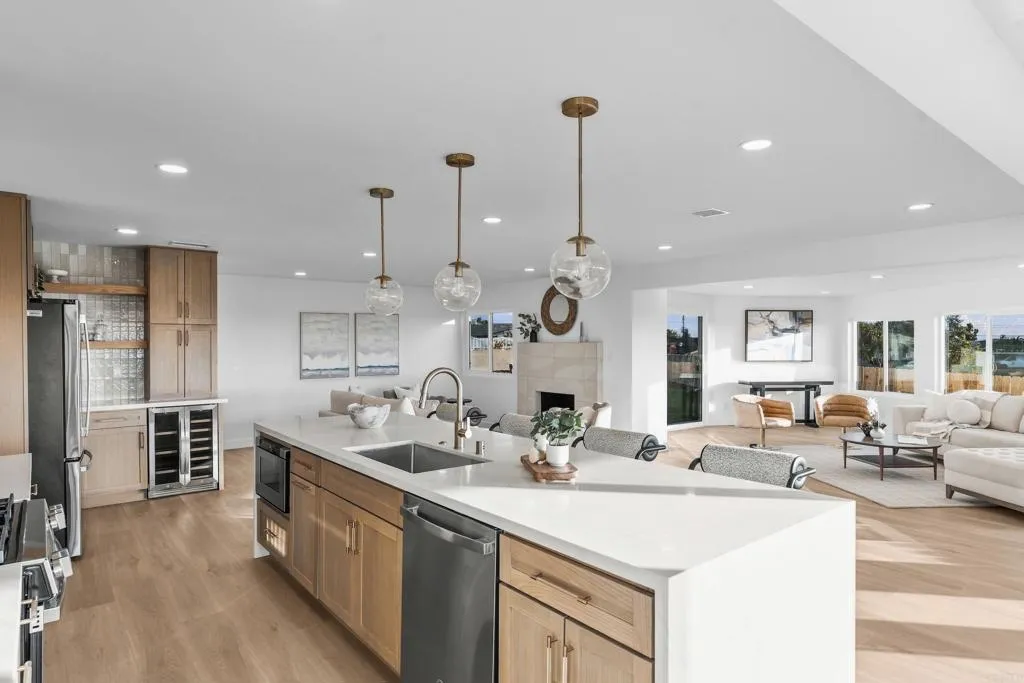 https://cdn.realtyfeed.com/cdn/127/307078327/28c2cc4b9d86dd2fa47cf53eec83f1c1.webp