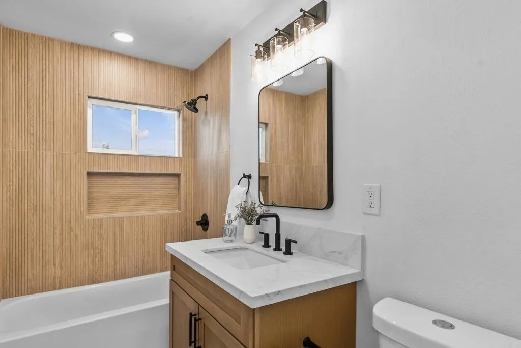 https://cdn.realtyfeed.com/cdn/127/307078327/e9febfaf4b904de8701d3fe8881b9832.webp