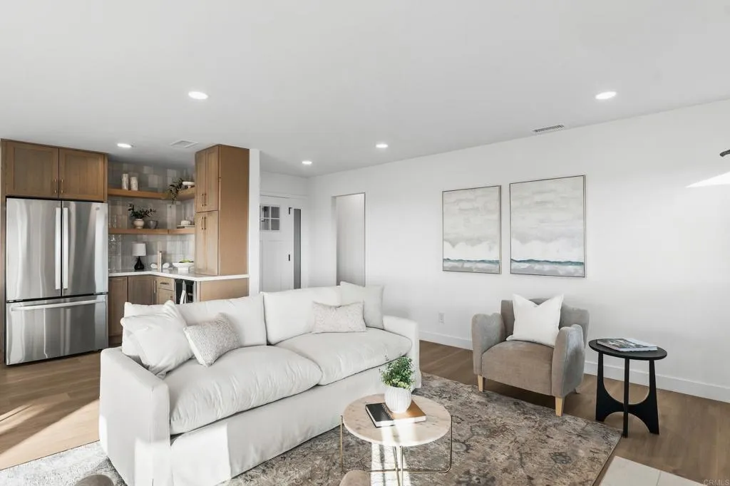 https://cdn.realtyfeed.com/cdn/127/307078327/f7dc1488f99d06f8c1ed55a3f7ec7386.webp
