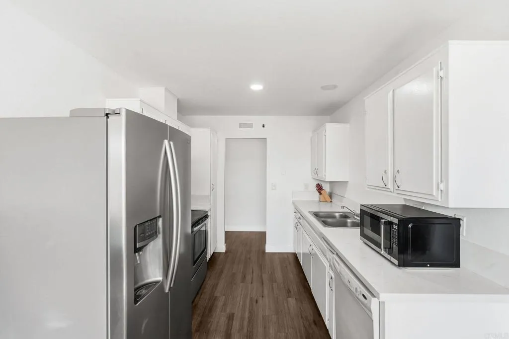 https://cdn.realtyfeed.com/cdn/127/307078358/05c449f99df4d90824291ede0053f6ab.webp