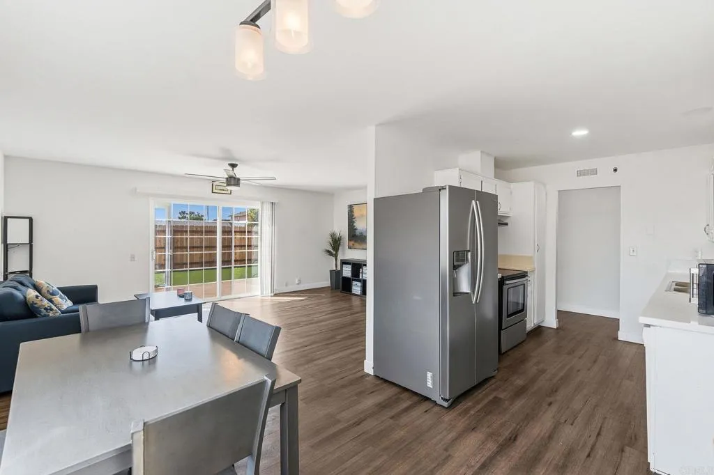 https://cdn.realtyfeed.com/cdn/127/307078358/424f8e9d6b72850203308f18ad7daee0.webp