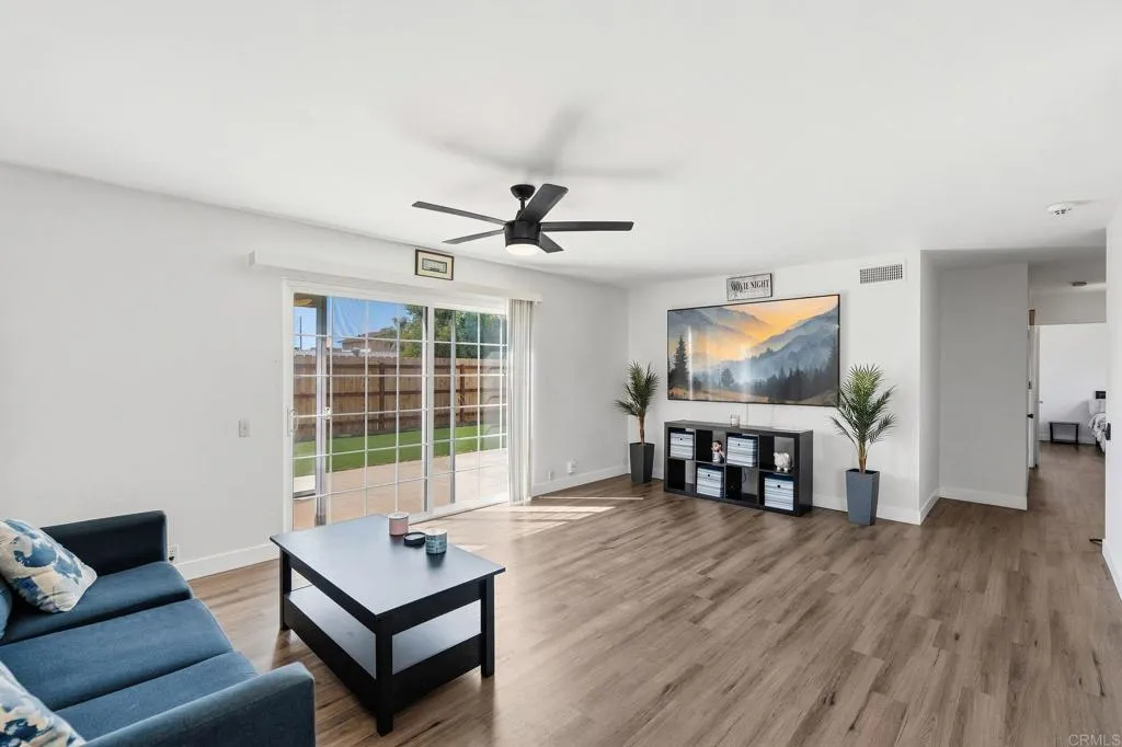 https://cdn.realtyfeed.com/cdn/127/307078358/859593ae59a64280d8cdf4c4ae7ada3f.webp