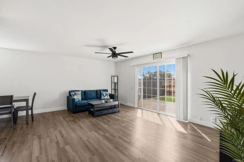 https://cdn.realtyfeed.com/cdn/127/307078358/95eb8a848fe1a65b190bc79293bafd4f.webp