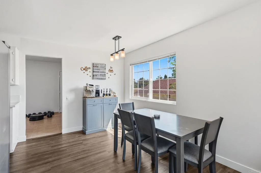 https://cdn.realtyfeed.com/cdn/127/307078358/b7d598c380d2957f8f5fa8cdc064cb65.webp